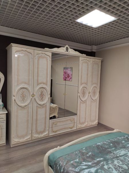 Комплект спальни Роза беж глянец (кровать 1,6, тумба прикроватная 2шт., комод с зеркалом, шкаф 6-ти дверный) в Москве купить в интернет магазине - 5 Китов
