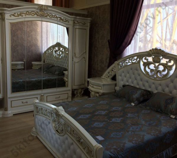 Туалетный стол с зеркалом+пуф Марелла, белый с золотом в Москве купить в интернет магазине - 5 Китов