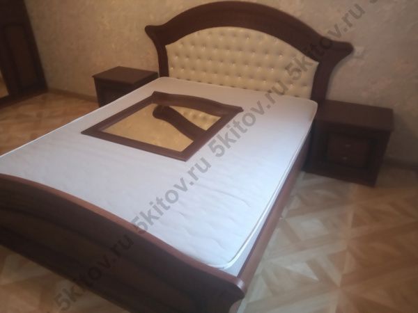 Комплект спальни Любава 4 (кровать 1,6, тумба прикроватная-2шт., комод с зеркалом, шкаф 4-х дверный), дуб в Москве купить в интернет магазине - 5 Китов