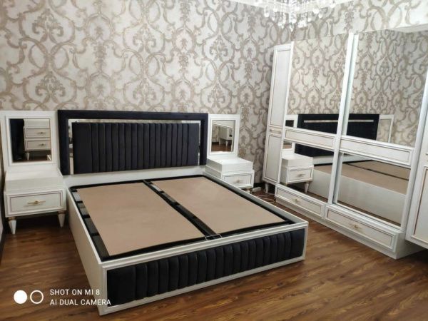 Кровать мягкая Джорджио Косса 180х200 с подъемным механизмом в Москве купить в интернет магазине - 5 Китов