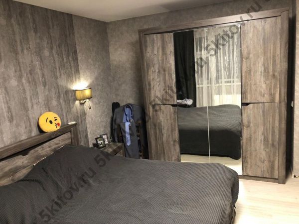 Комплект спальни Гарда(Кровать 1,6, тумба прикроватная 2шт., комод с зеркалом,шкаф 4-х дверный) в Москве купить в интернет магазине - 5 Китов