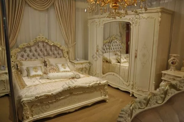 Комплект спальни Венеция KRS (кровать 1,8м, 2 тумбы, туал.стол. с зерк., шкаф 5-ти дверный) в Москве купить в интернет магазине - 5 Китов