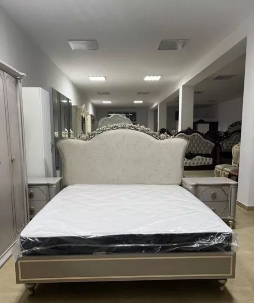 Комплект спальни Мария АРД, платина серая (кровать1,8, тумба прикроватная 2шт., комод с зерк., шкаф 4-х.дв.) в Москве купить в интернет магазине - 5 Китов