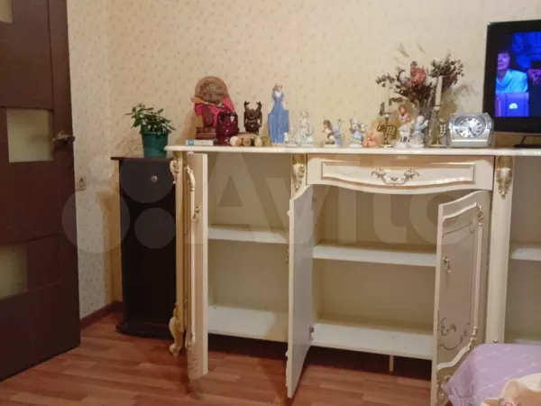 Комод с навесным зеркалом Элиза 10/11, беж в Москве купить в интернет магазине - 5 Китов