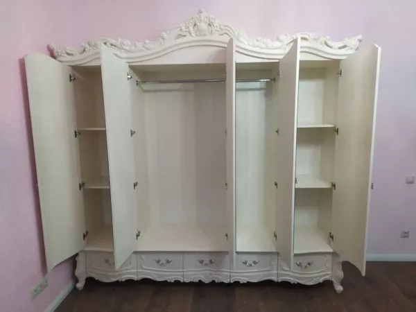 Комплект спальни Элиза Люкс АРД, крем (кровать 1,8, тумба прикроватная 2шт., туалетный столик с зеркалом, пуф, шкаф 5дв.) в Москве купить в интернет магазине - 5 Китов