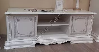 Тумба под ТВ Грация белая с серебром