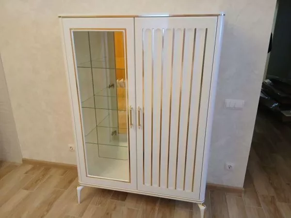 Витрина 2-х дверная Стамбул 5 белая в Москве купить в интернет магазине - 5 Китов