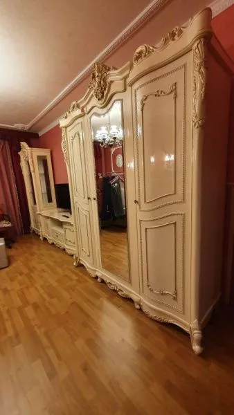 Шкаф 3 двери Джоконда, крем глянец, Эра в Москве купить в интернет магазине - 5 Китов