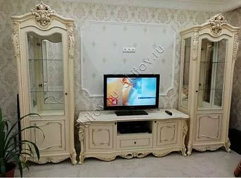 Комплект гостиной Джоконда, крем глянец Эра (2 витрины, тумба ТВ)