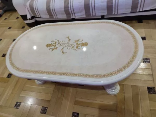 Стол журнальный овальный Роза, беж глянец в Москве купить в интернет магазине - 5 Китов