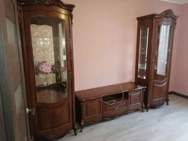 Комплект гостиной Аллегро (витрина левая/правая, тумба тв), орех в Москве купить в интернет магазине - 5 Китов