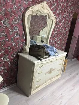 Комод с зеркалом Диана, крем глянец