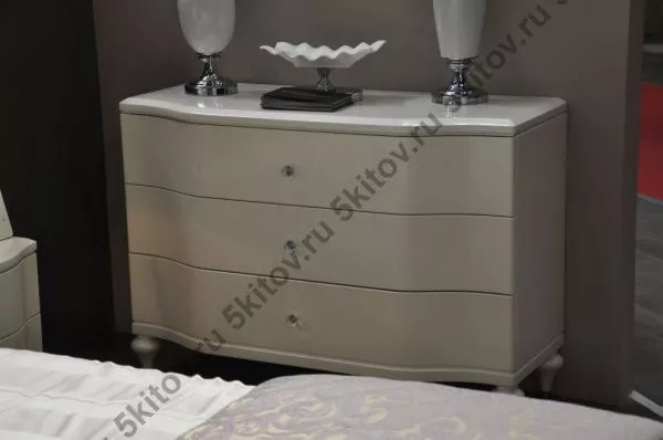 Комод широкий Римини (Rimini), лак Pearl White в Москве купить в интернет магазине - 5 Китов