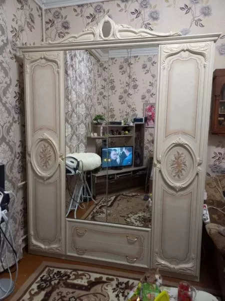 Шкаф четырехдверный Роза, беж глянец в Москве купить в интернет магазине - 5 Китов