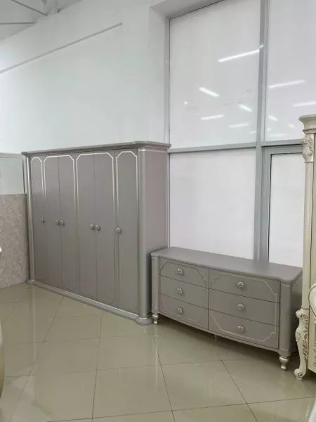 Комплект спальни Мария АРД, платина серая (кровать1,8, тумба прикроватная 2шт., комод с зерк., шкаф 6-ти.дв.) в Москве купить в интернет магазине - 5 Китов