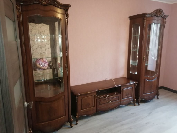 Гостиная Аллегро (витрина левая/правая, тумба тв), орех в Москве купить в интернет магазине - 5 Китов