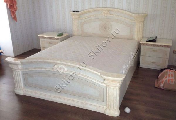 Кровать 160х200 + 2 тумбы + основание Евгения беж в Москве купить в интернет магазине - 5 Китов