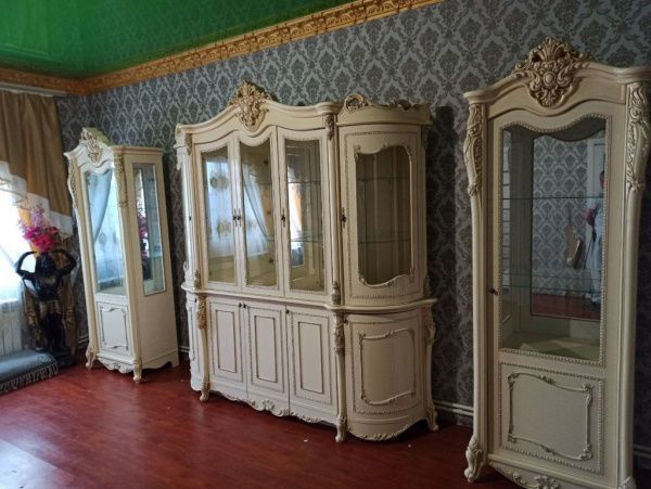 Сервант 5-ти дверный Джоконда, крем глянец Эра в Москве купить в интернет магазине - 5 Китов