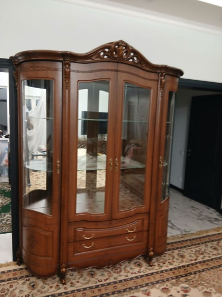 Витрина 4-х дверная Аллегро - 1, орех в Москве купить в интернет магазине - 5 Китов