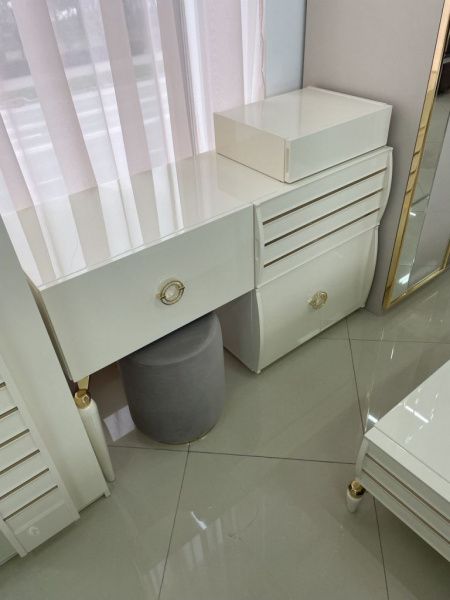 Спальня Тиффани АРД, крем в Москве купить в интернет магазине - 5 Китов