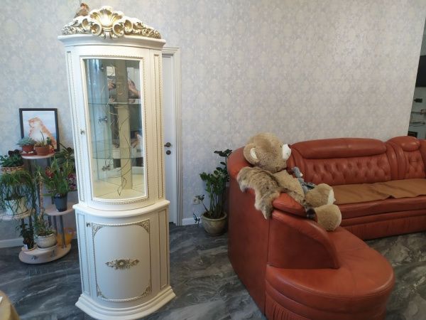 Витрина угловая Динара СК,беж в Москве купить в интернет магазине - 5 Китов