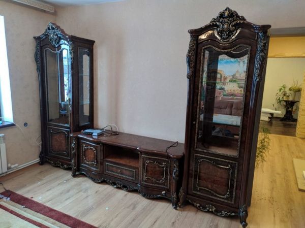 Комплект гостиной Джоконда, корень дуба глянец Эра (2 витрины, тумба ТВ) в Москве купить в интернет магазине - 5 Китов