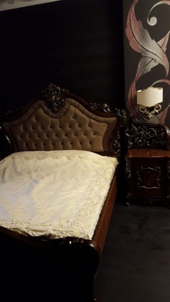 Кровать 1,6м Джоконда, корень дуба глянец, Эра в Москве купить в интернет магазине - 5 Китов