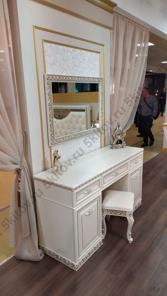 Комплект спальни Берта беж (кровать 1,8, тумба прикроватная 2шт., туал.стол с зеркалом, шкаф 5-ти дверный) в Москве купить в интернет магазине - 5 Китов