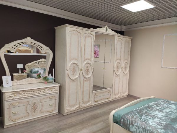 Комод с зеркалом Роза, беж глянец в Москве купить в интернет магазине - 5 Китов