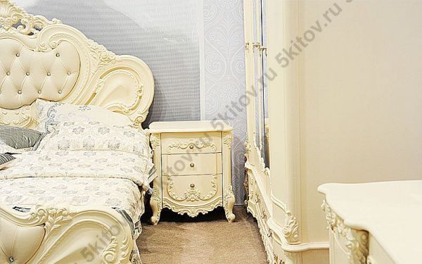 Комплект спальни Элиза Люкс АРД, крем (кровать 1,8, тумба прикроватная 2шт., туалетный столик с зеркалом, пуф, шкаф 5дв.) в Москве купить в интернет магазине - 5 Китов