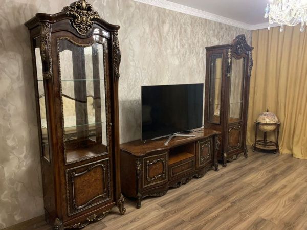 Комплект гостиной Джоконда, корень дуба глянец Эра (2 витрины, тумба ТВ) в Москве купить в интернет магазине - 5 Китов