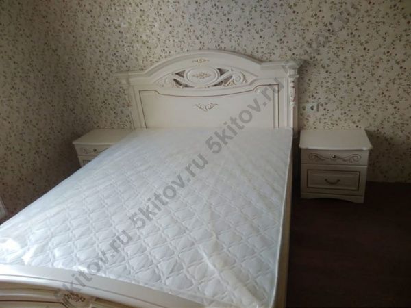 Комплект спальни Сорренто беж (кровать 1,6, тумба прикр.-2 шт., комод с зерк, шкаф 4дв.) в Москве купить в интернет магазине - 5 Китов