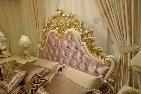 Комплект спальни София KRS (кровать 1,8м, 2 тумбы, комод высокий 5 ящиков) в Москве купить в интернет магазине - 5 Китов