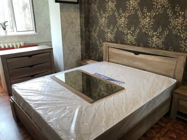 Комплект спальни Гарда дуб каньон (Кровать 1,6, тумба прикроватная 2шт., комод с зеркалом, шкаф 4-х дверный) в Москве купить в интернет магазине - 5 Китов