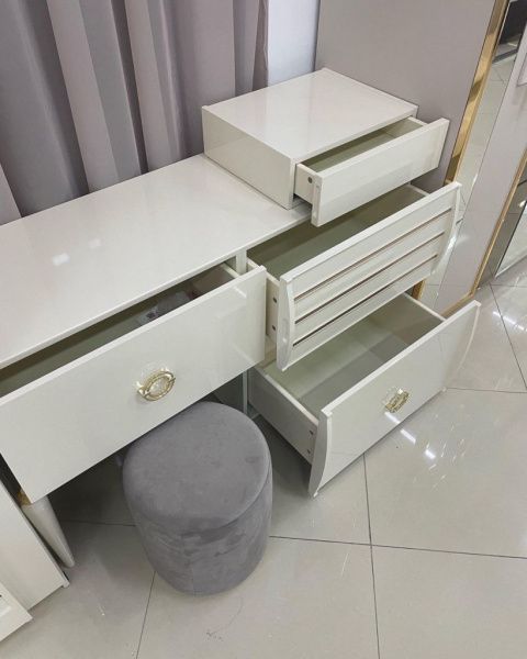 Спальня Тиффани АРД, крем в Москве купить в интернет магазине - 5 Китов
