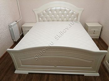 Кровать с мягким изголовьем 180*200 Венера, беж в Москве купить в интернет магазине - 5 Китов